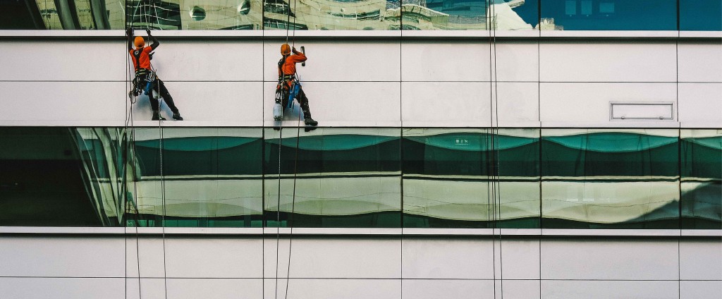 Start a profitable business as a window cleaner