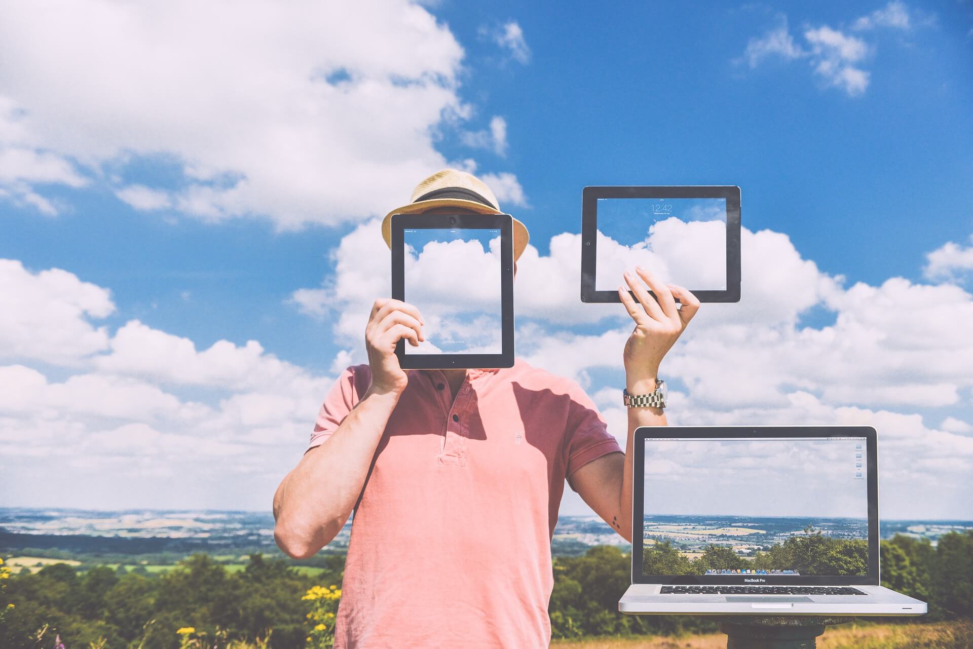 The cloud allows you to acces your files from any device, anywhere, anytime