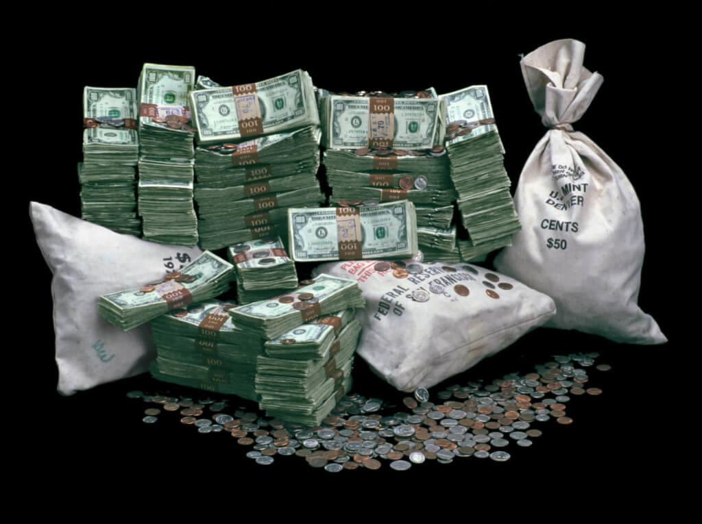 Is pile of cash equals petty cash?