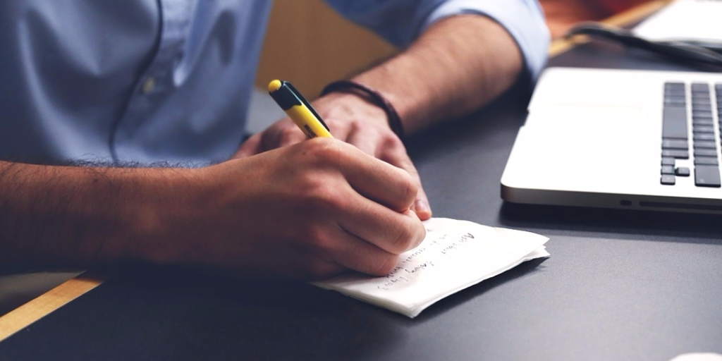 The important aspects of a handyman business are the business plan, insurance, licenses and training, and software.