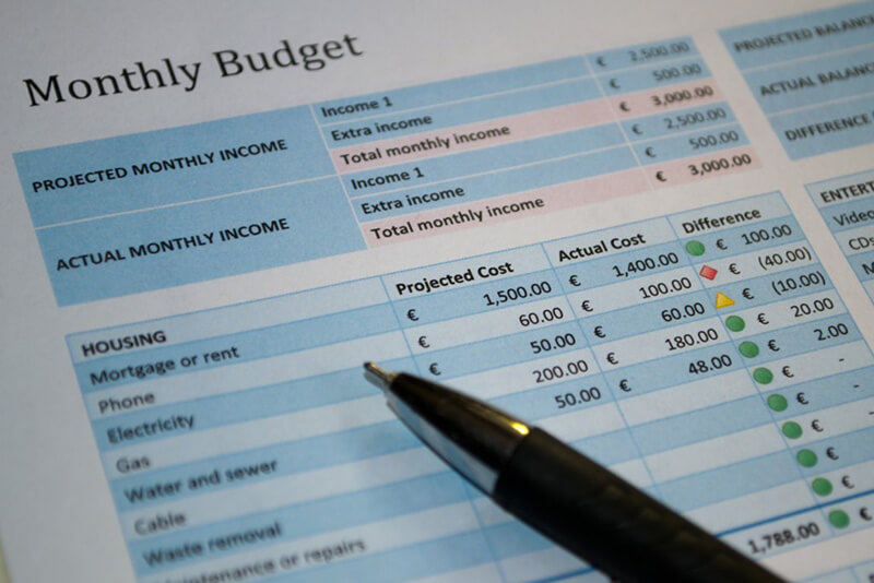 The budget blogs have a mix of personal finance and business tips to help small business owner cut down on their costs