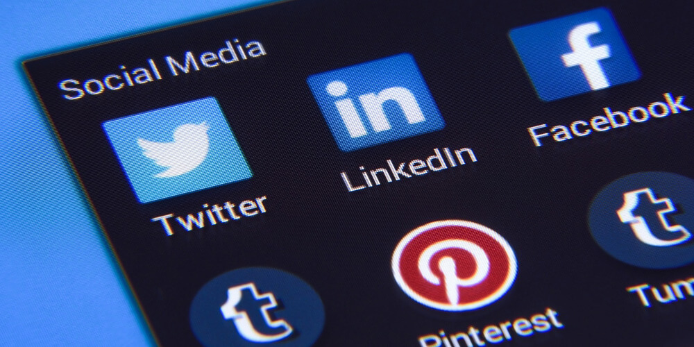 These are the important ways social media can boost your consulting business