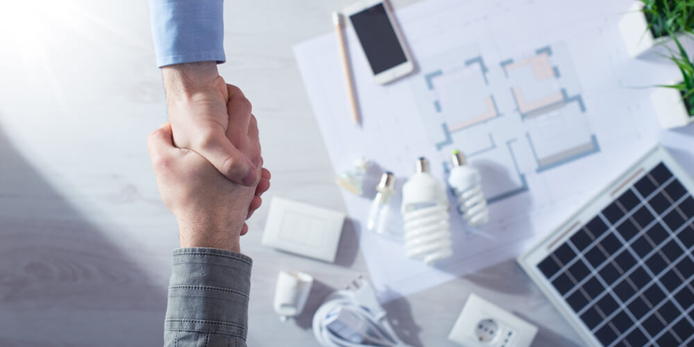 Make sure you follow these tips to get your electrician business customers