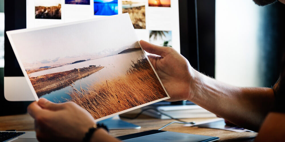 Just like photographers, you can build up a portfolio of before and after pictures of homes you've cleaned