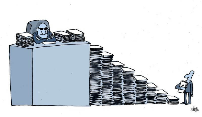 Small business in the digital age can benefit from a less rigid organizational structure.