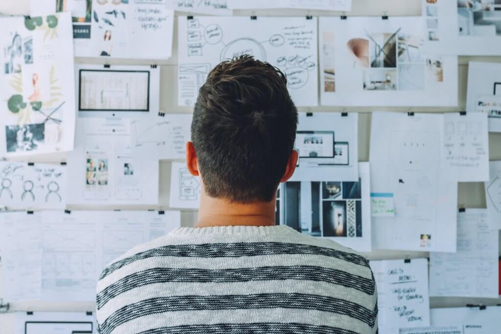 Brainstorming and deciding on a virtual assistant niche.