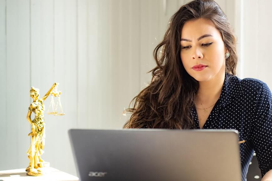 Paralegal assistant
