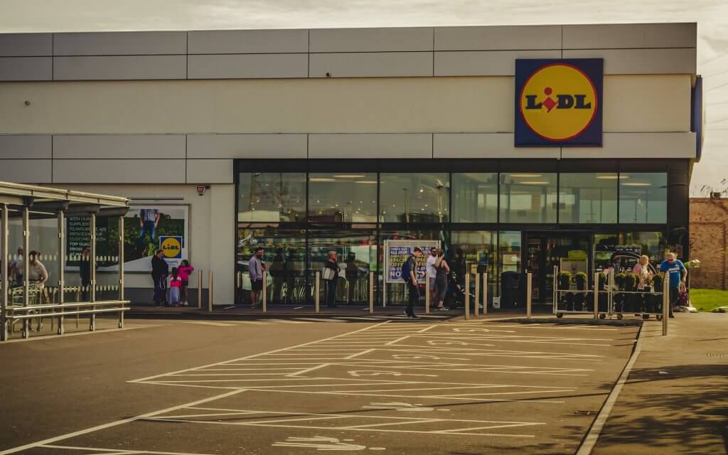 lidl as an example of discount retailer