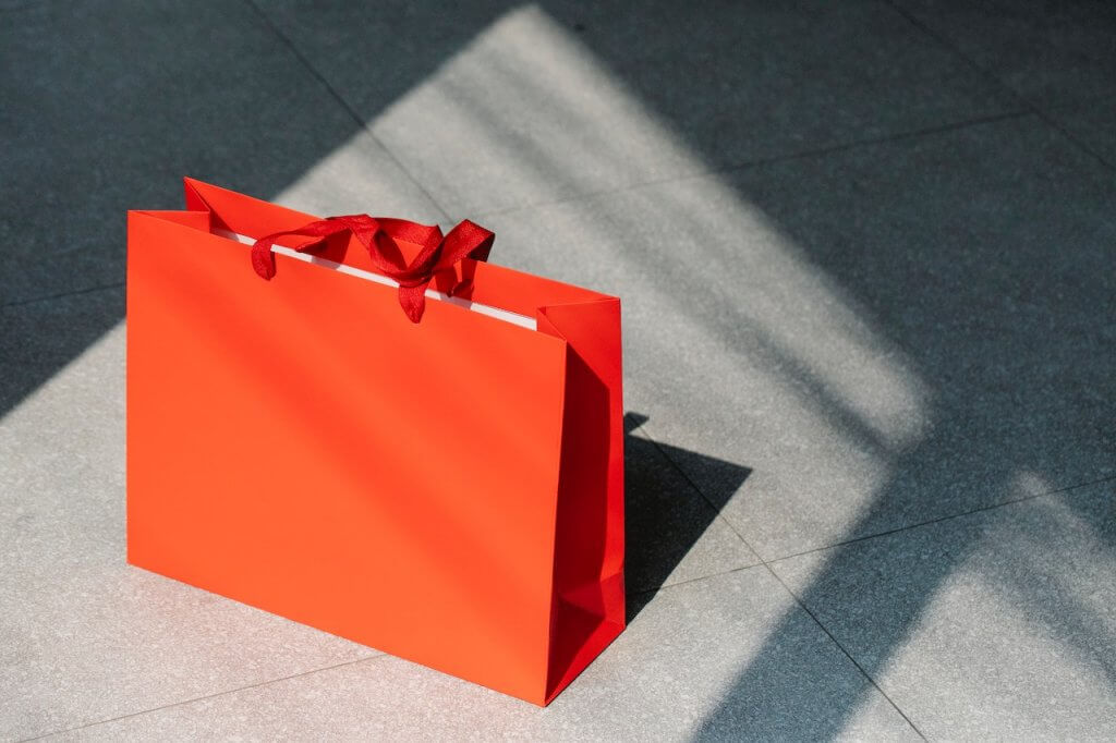 choosing a package for direct mail marketing